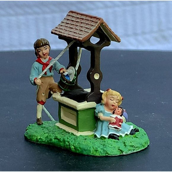 Dept 56 I'm Wishing Seasons Bay Resort Town Village - 1999 - Picture 5 of 9